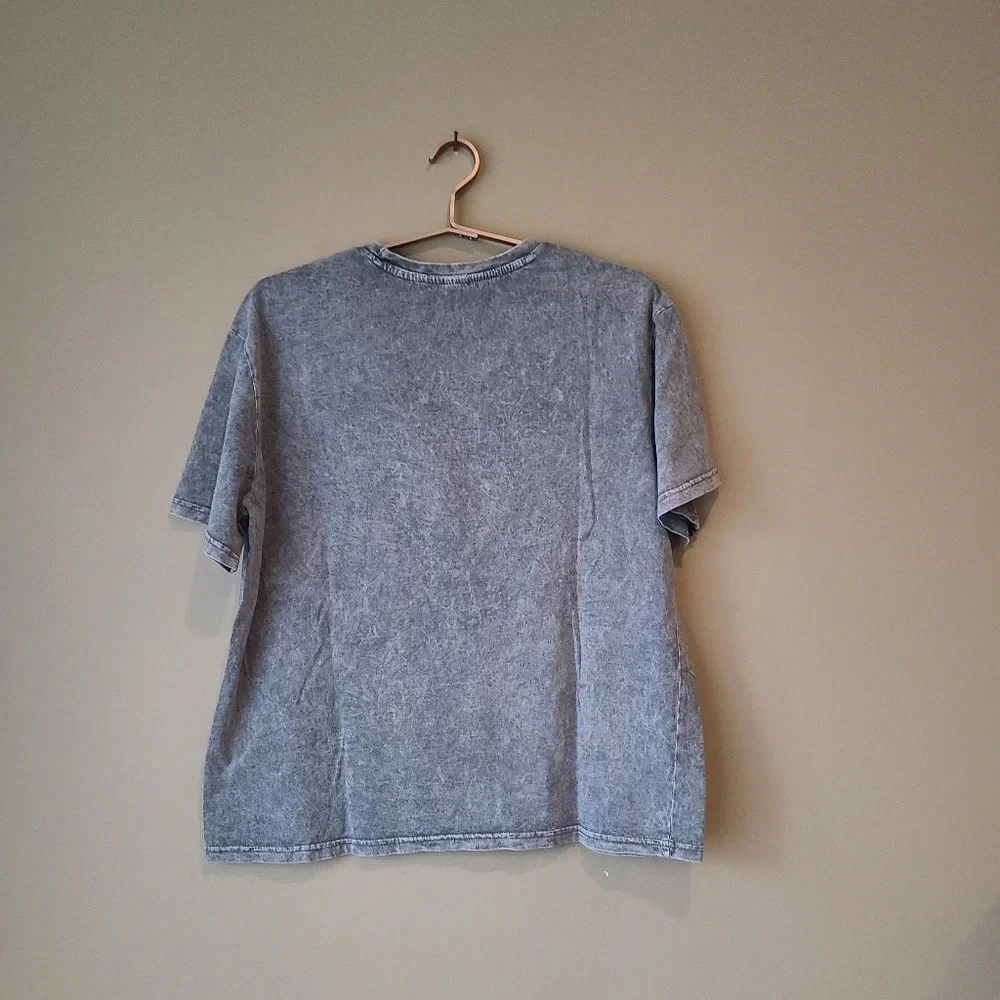 Forever 21 men's t-shirt size L  (N3)